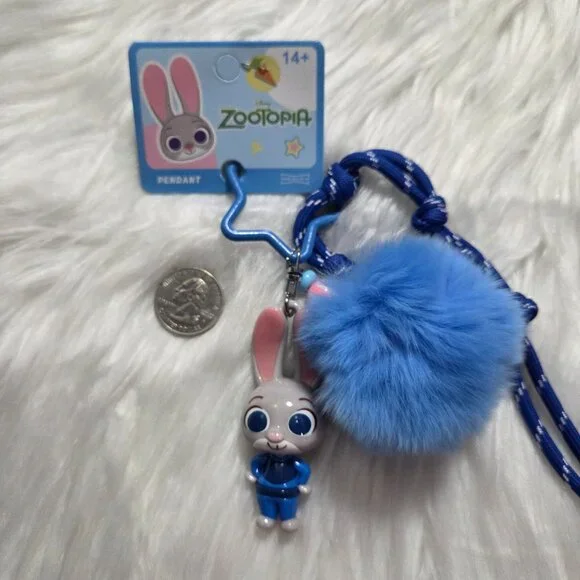 Zootopia Judy Rabbit Keychain - Picture 3 of 7